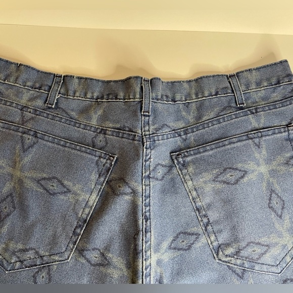 Vintage Sostanza Made in USA Distress Denim Shorts Aztec Pattern | Size 38 Men’s - Picture 6 of 8